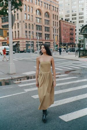 STRAPLESS MIDI DRESS
